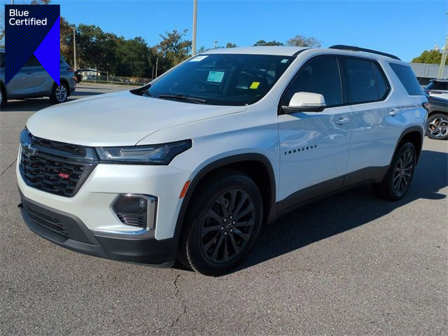 Used 2023 Chevrolet Traverse RS image 1