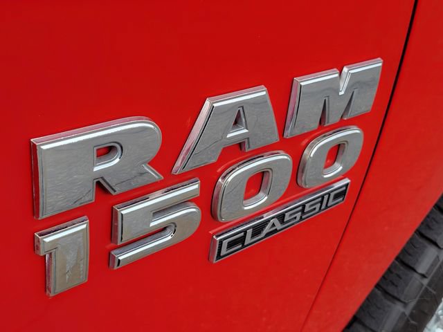 Used 2019 RAM 1500 Classic SLT w/ Luxury Group AWD/4WD image 7