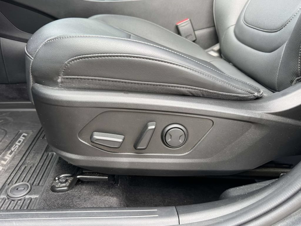 Used 2024 Hyundai Tucson SEL w/ Convenience Package FWD image 20