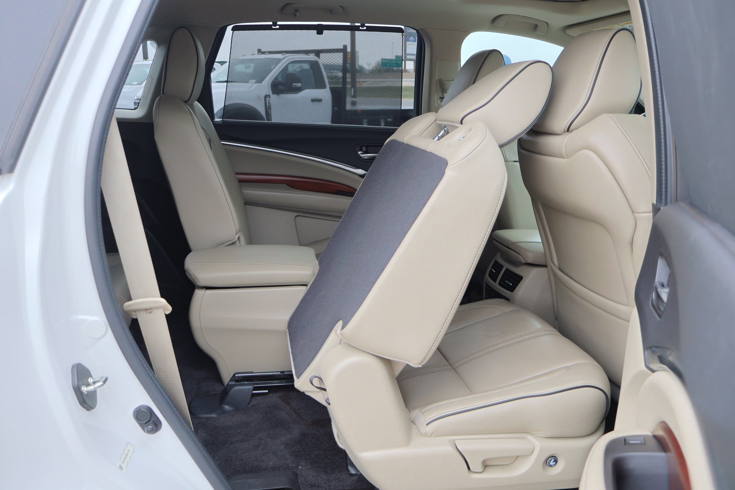 Used 2017 Acura MDX FWD w/ Advance Package image 41