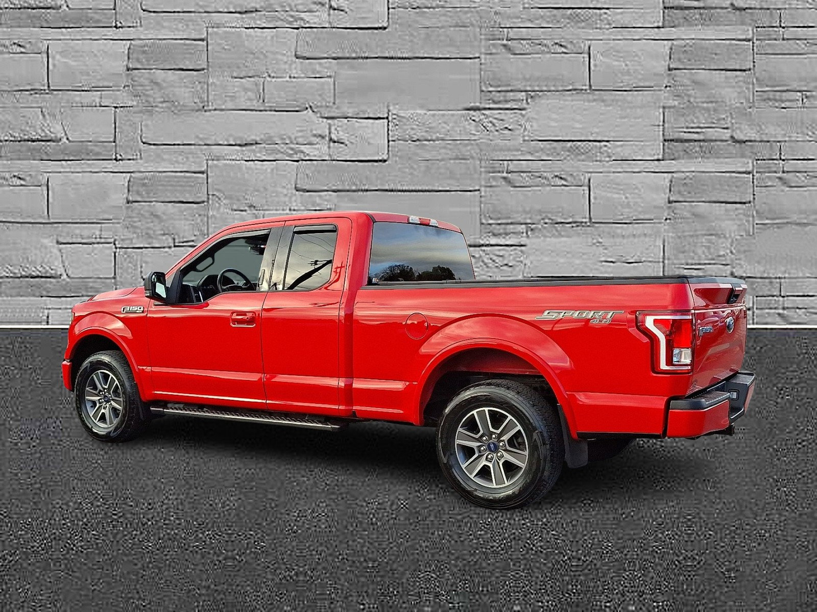 Certified 2017 Ford F150 XLT w/ Equipment Group 301A Mid image 7