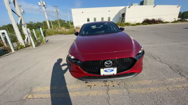 Used 2024 MAZDA MAZDA3 s FWD image 3