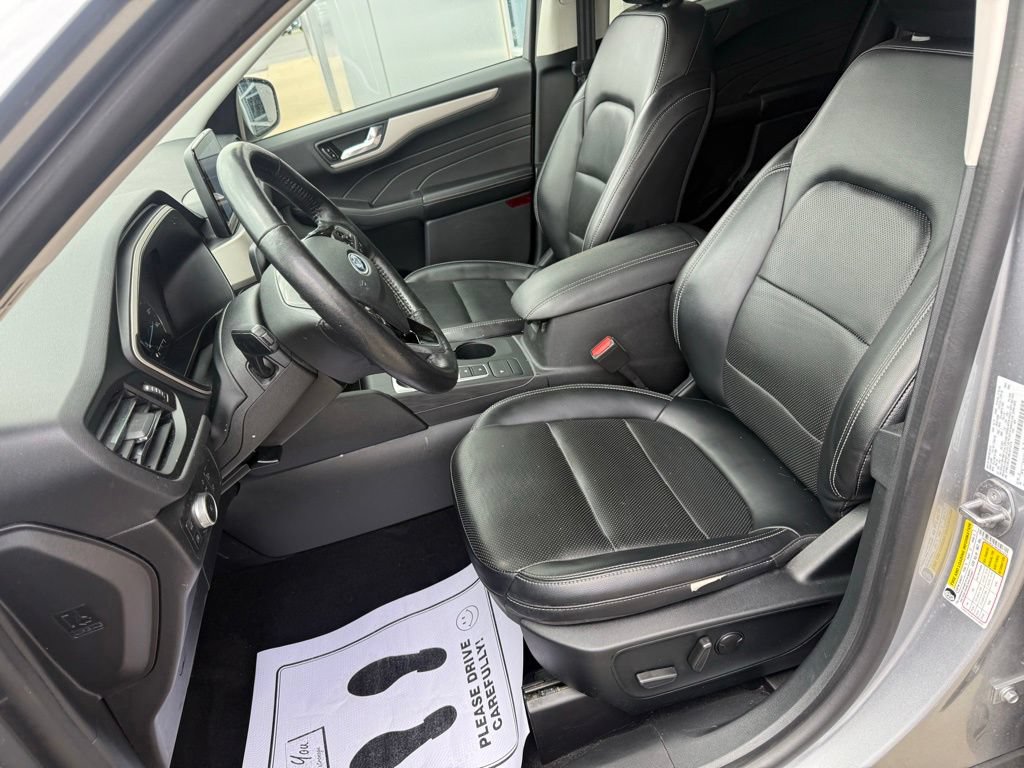 Certified 2021 Ford Escape SEL AWD/4WD image 20