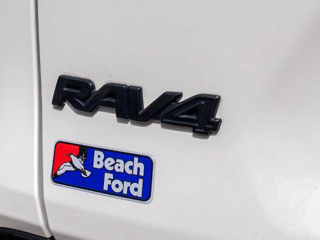 Used 2021 Toyota RAV4 XSE AWD/4WD image 10