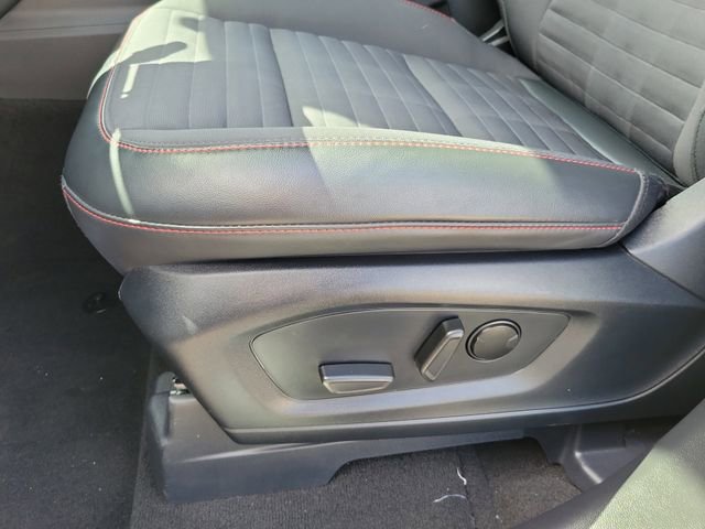 Certified 2025 Ford Explorer ST-Line w/ ST-Line Street Pack AWD/4WD image 18