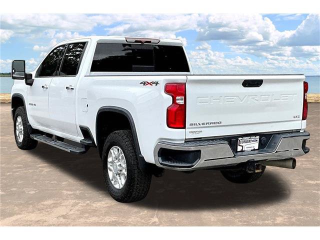 Used 2020 Chevrolet Silverado 2500 LTZ w/ LTZ Convenience Package AWD/4WD image 5