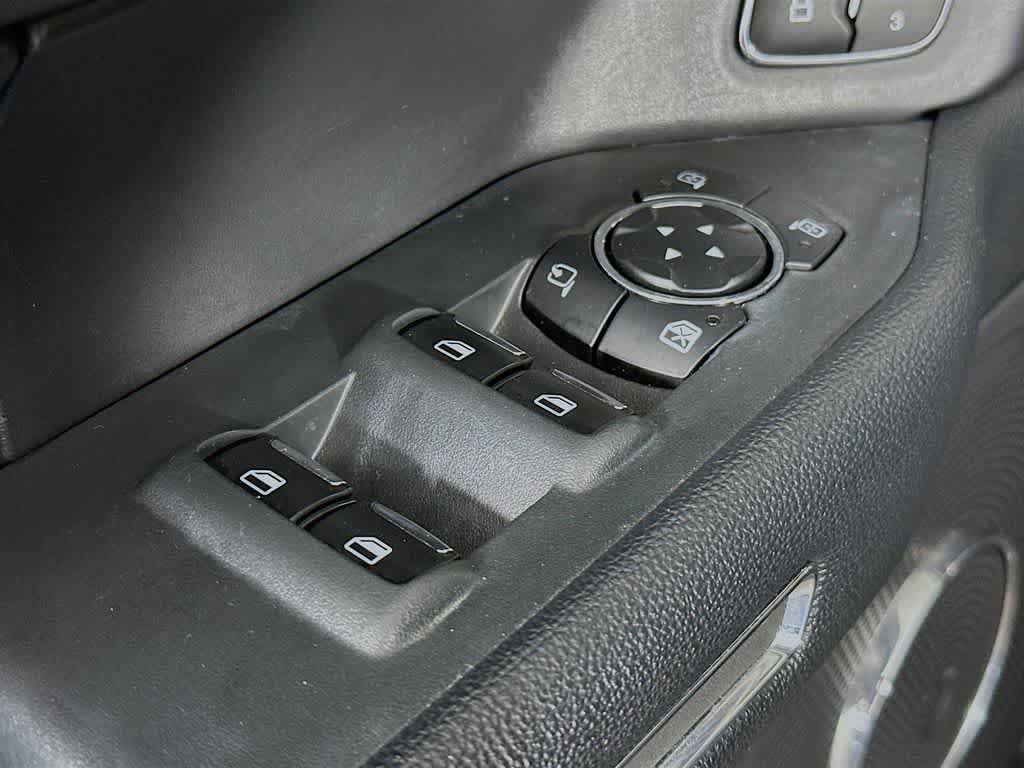 Certified 2024 Ford Expedition XLT RWD image 30