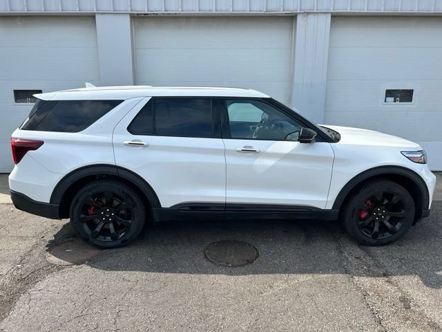 Certified 2022 Ford Explorer ST w/ Equipment Group 401A AWD/4WD image 6