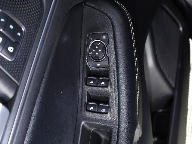 Certified 2022 Ford Edge ST image 17