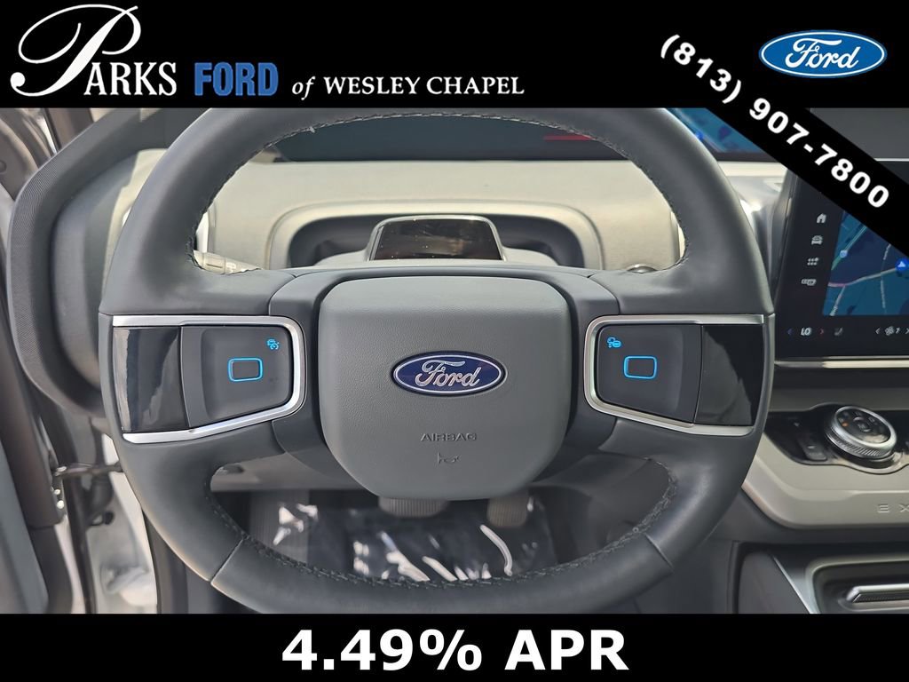 Certified 2025 Ford Expedition Active AWD/4WD image 29