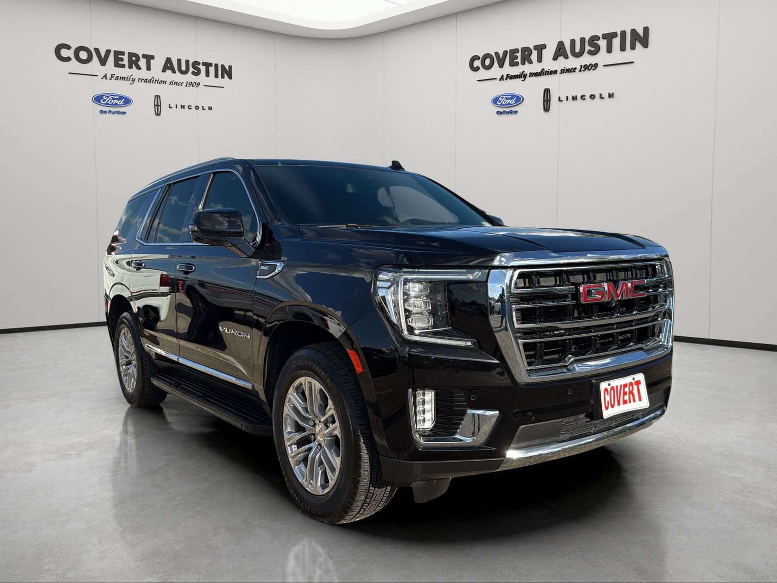 Used 2024 GMC Yukon SLT w/ SLT Luxury Package RWD image 7