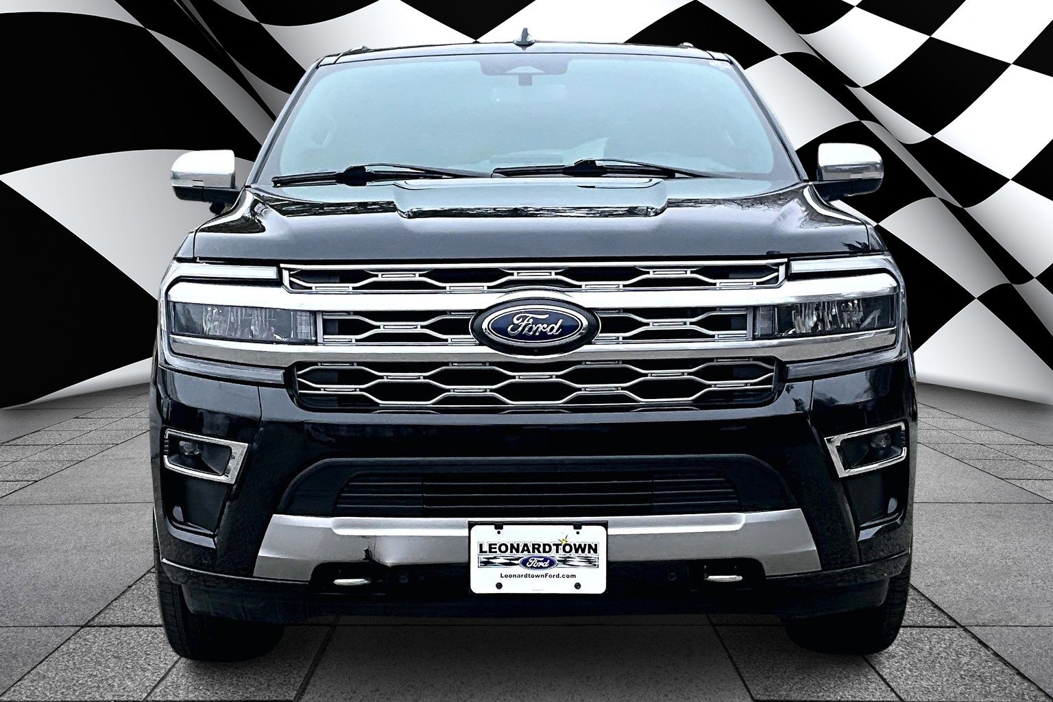 Certified 2022 Ford Expedition Platinum AWD/4WD image 3