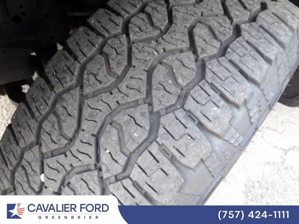 Certified 2025 Ford F150 XLT w/ Equipment Group 301A Standard AWD/4WD image 32