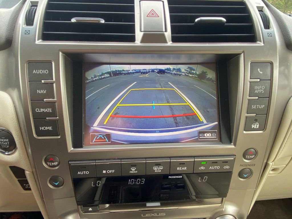 Used 2018 Lexus GX 460 Luxury AWD/4WD image 16