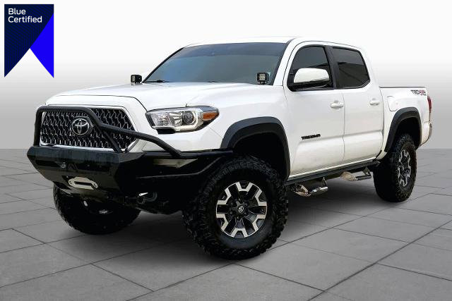 Used 2019 Toyota Tacoma TRD Off-Road image 1