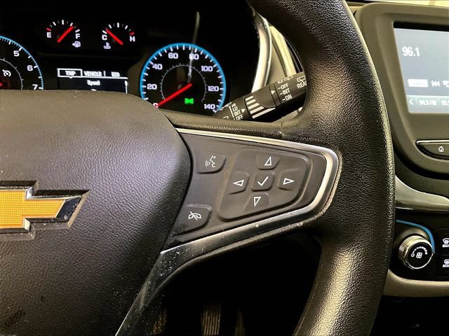 Used 2018 Chevrolet Equinox LT AWD/4WD image 18