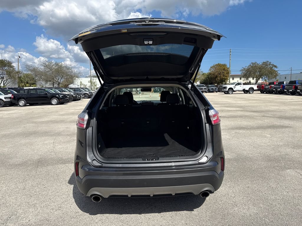 Certified 2020 Ford Edge SEL image 26
