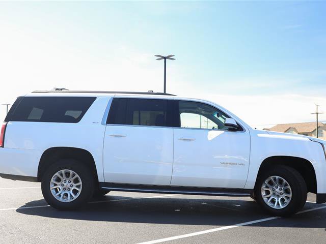 Used 2019 GMC Yukon XL SLT w/ Open Road Package AWD/4WD image 10
