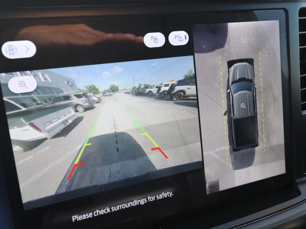 Certified 2025 Ford F150 Lariat w/ Equipment Group 501A Mid image 10