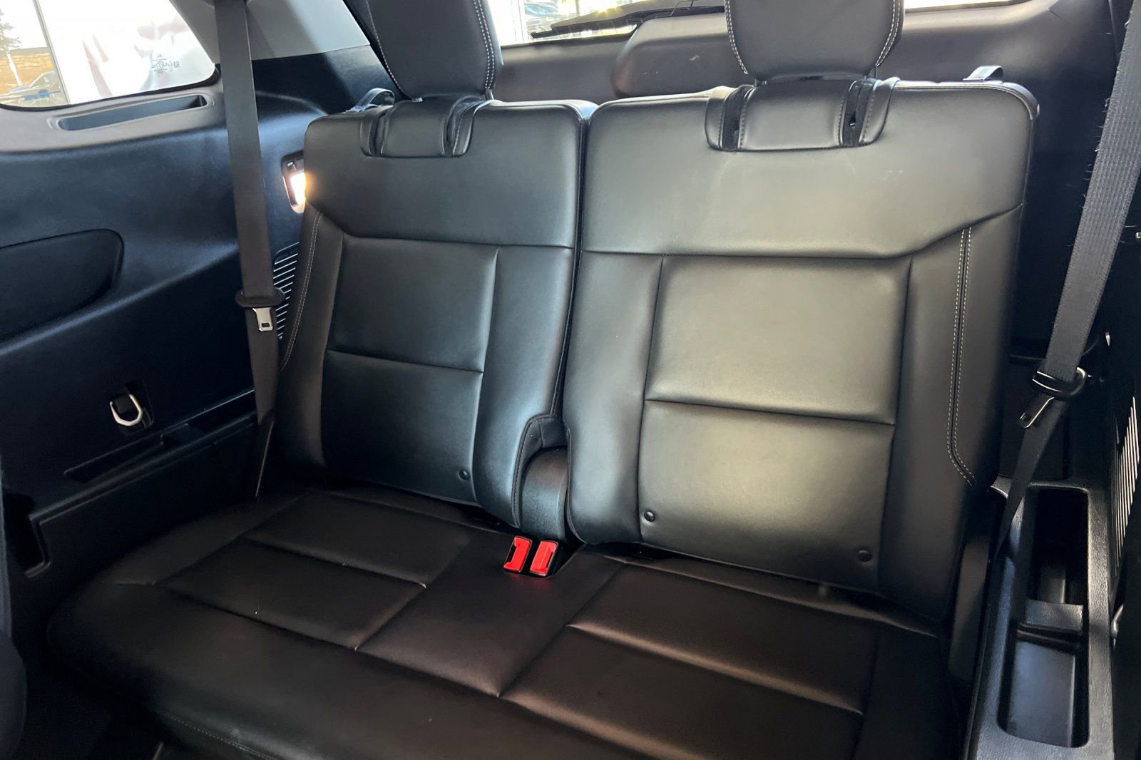 Certified 2023 Ford Explorer XLT w/ Equipment Group 202A image 17