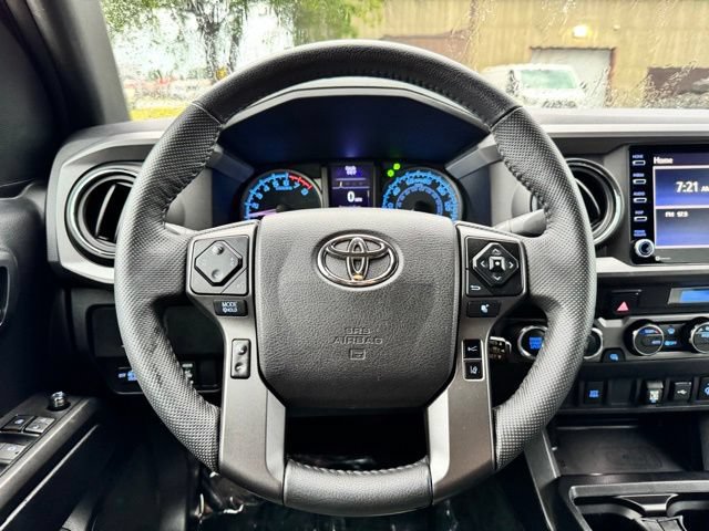 Used 2021 Toyota Tacoma TRD Sport AWD/4WD image 28