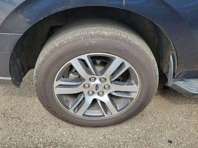 Certified 2024 Ford Expedition Limited RWD image 5