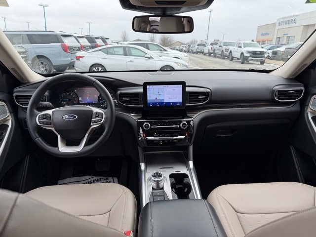 Certified 2023 Ford Explorer Limited image 15