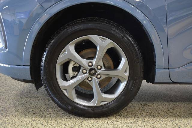 Certified 2024 Ford Escape ST-Line w/ Tech Pack #1 AWD/4WD image 11