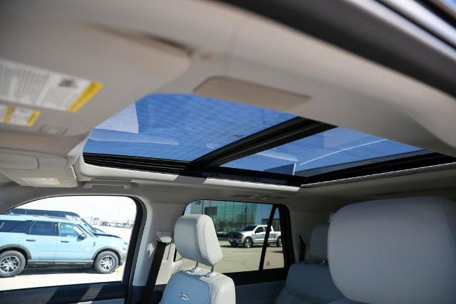 Certified 2025 Ford Expedition Max Platinum w/ Driver's Package image 26