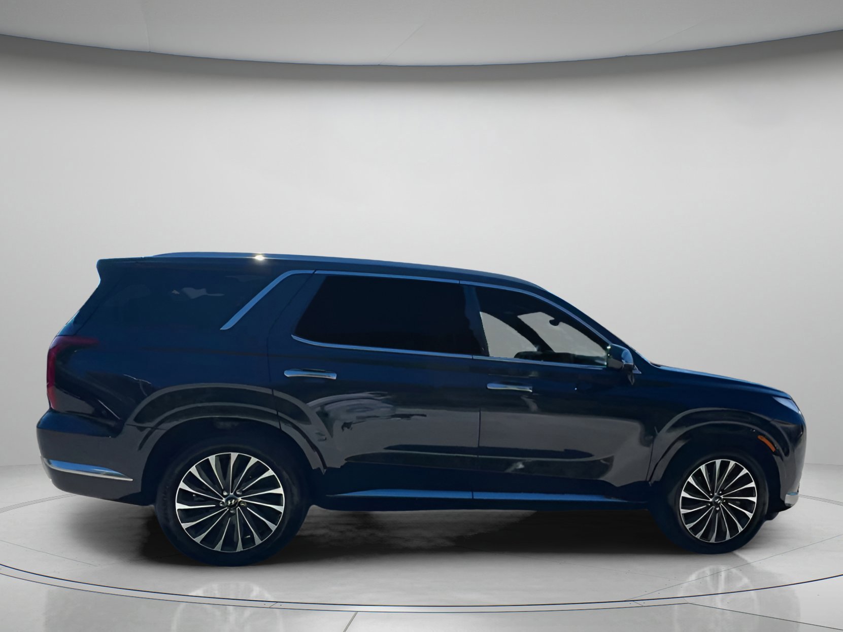 Used 2024 Hyundai Palisade Calligraphy image 23