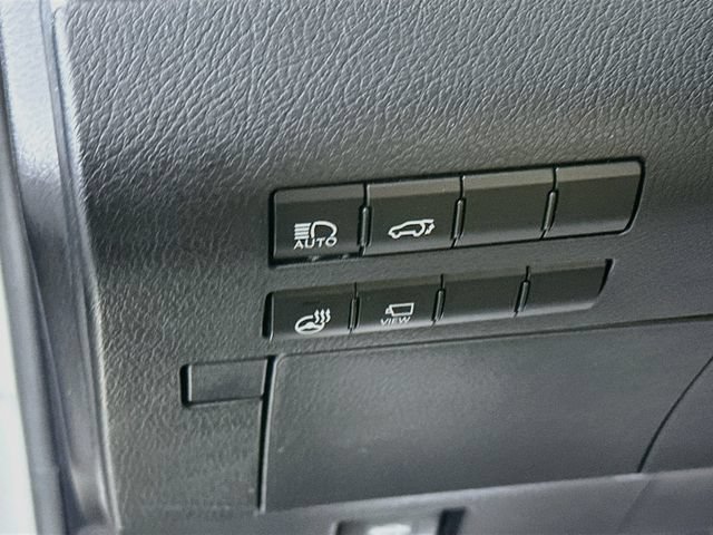 Used 2021 Lexus RX 350L Premium w/ Premium Package AWD/4WD image 16