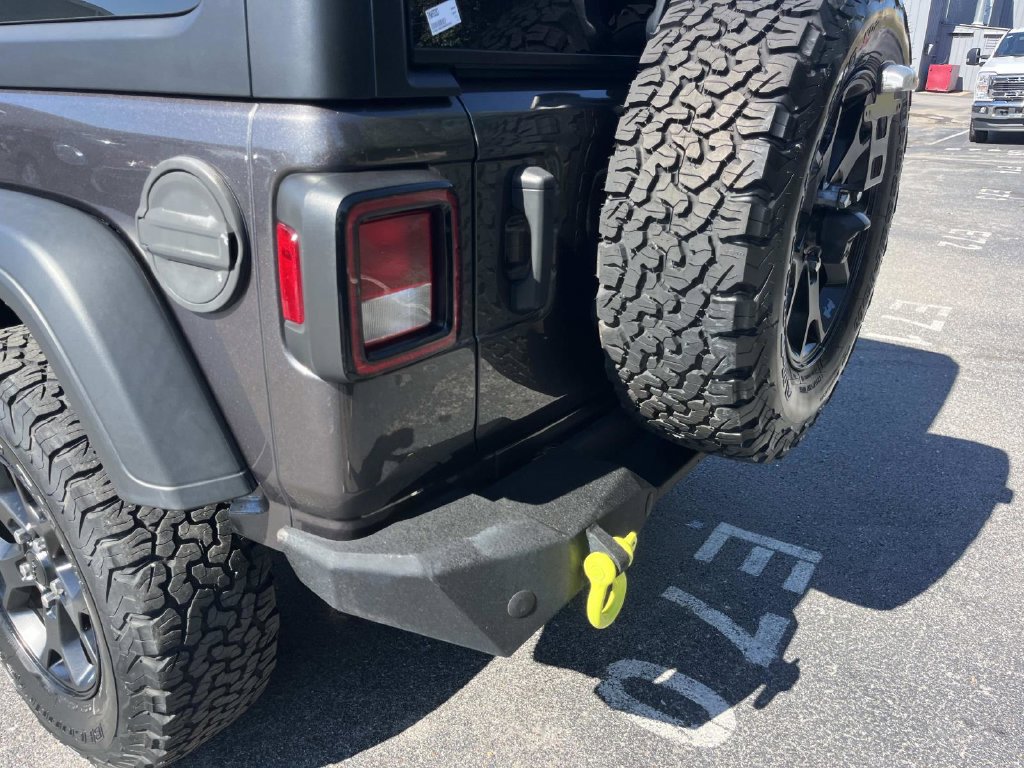 Used 2021 Jeep Wrangler Sport AWD/4WD image 12