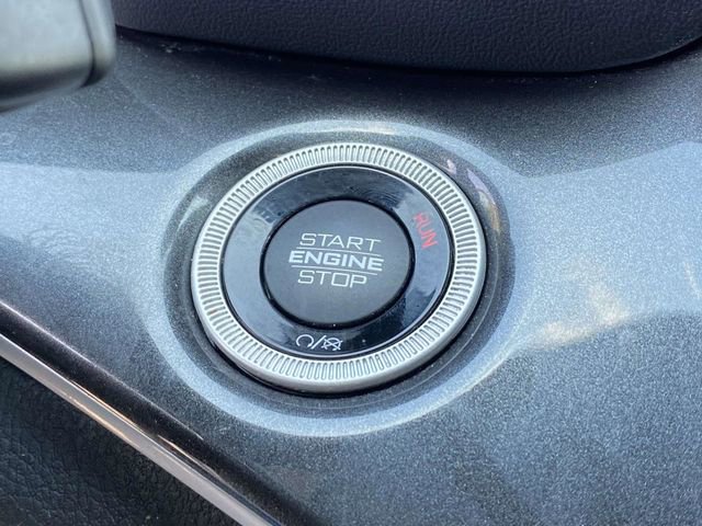Used 2023 Jeep Grand Cherokee Altitude RWD image 29