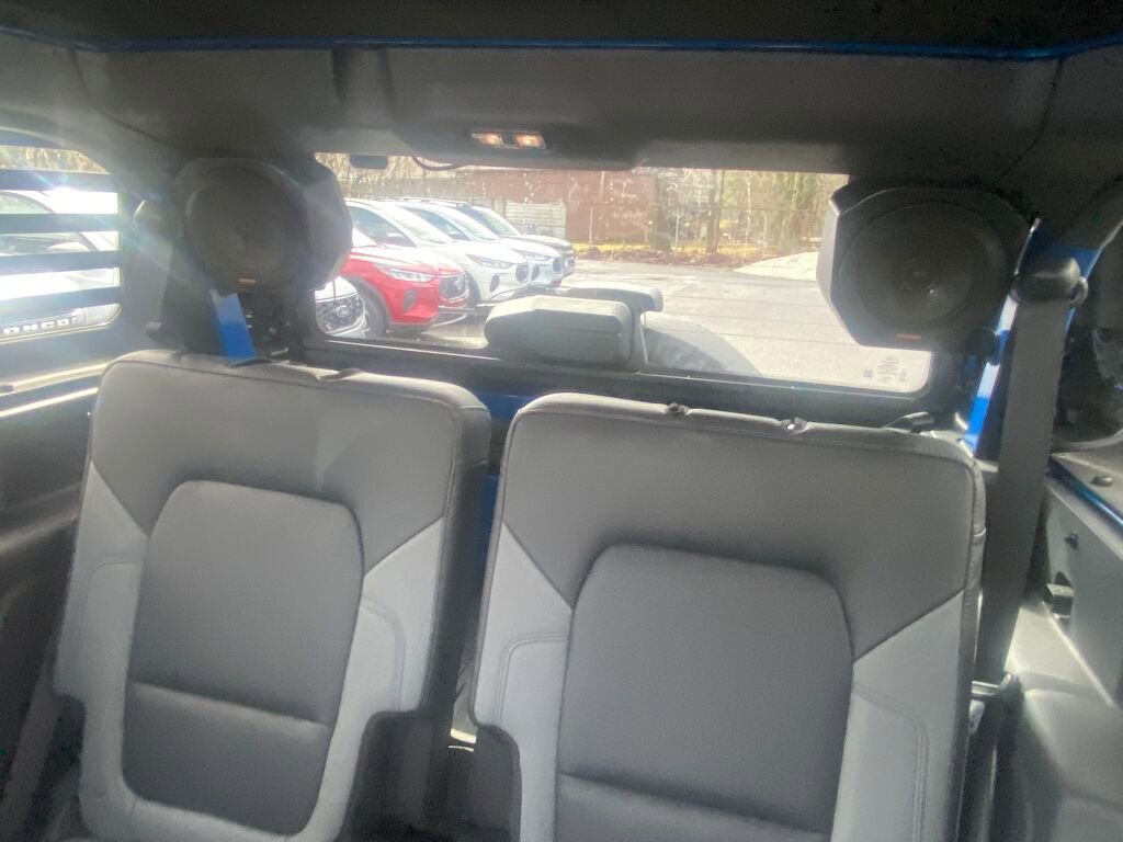 Certified 2023 Ford Bronco Black Diamond image 17