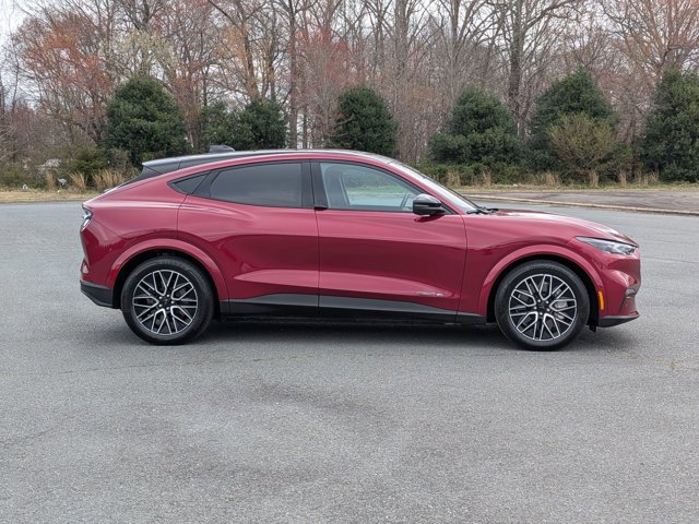 Certified 2025 Ford Mustang Mach-E Premium AWD/4WD image 6