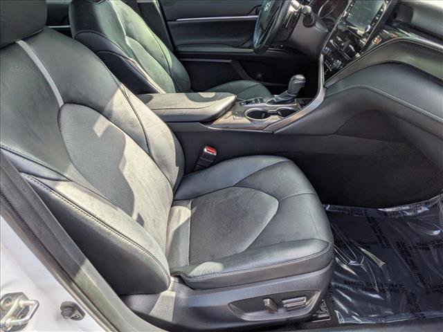 Used 2022 Toyota Camry XSE FWD image 19