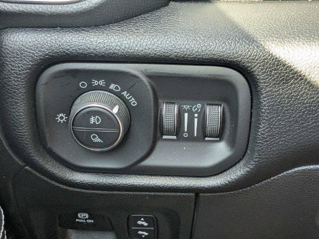 Used 2022 RAM 1500 Laramie AWD/4WD image 27