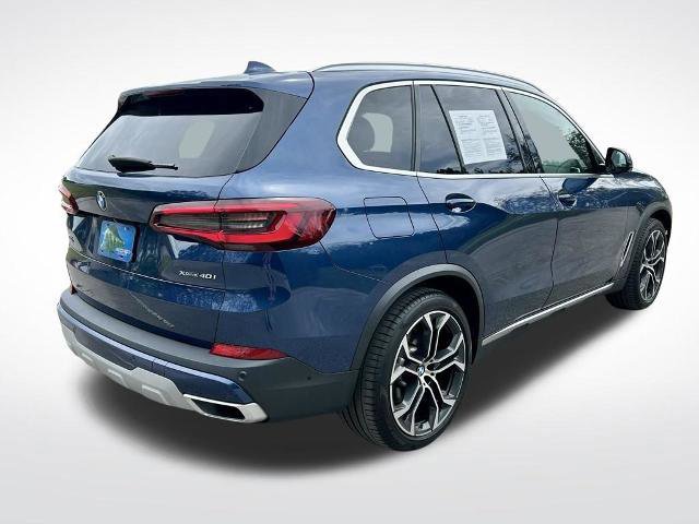 Used 2022 BMW X5 xDrive40i w/ Premium Package image 3
