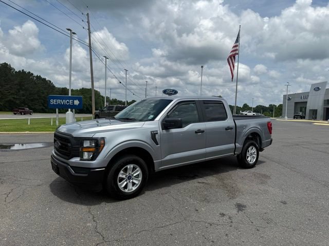 Certified 2023 Ford F150 XL w/ Trailer Tow Package RWD image 3