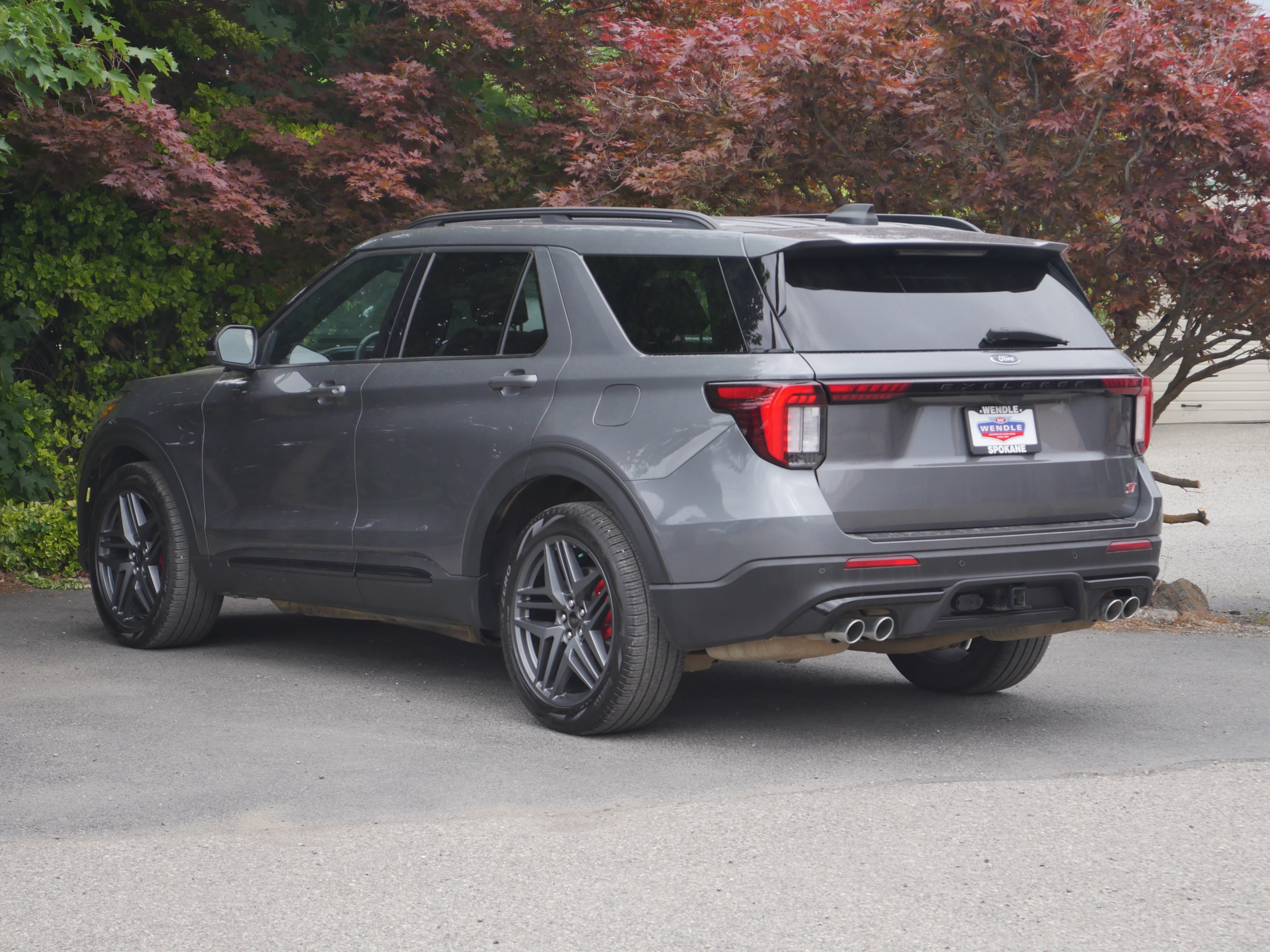 Certified 2025 Ford Explorer ST AWD/4WD image 23