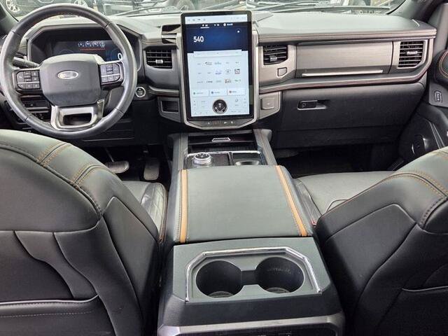 Certified 2024 Ford Expedition Max Platinum RWD image 8