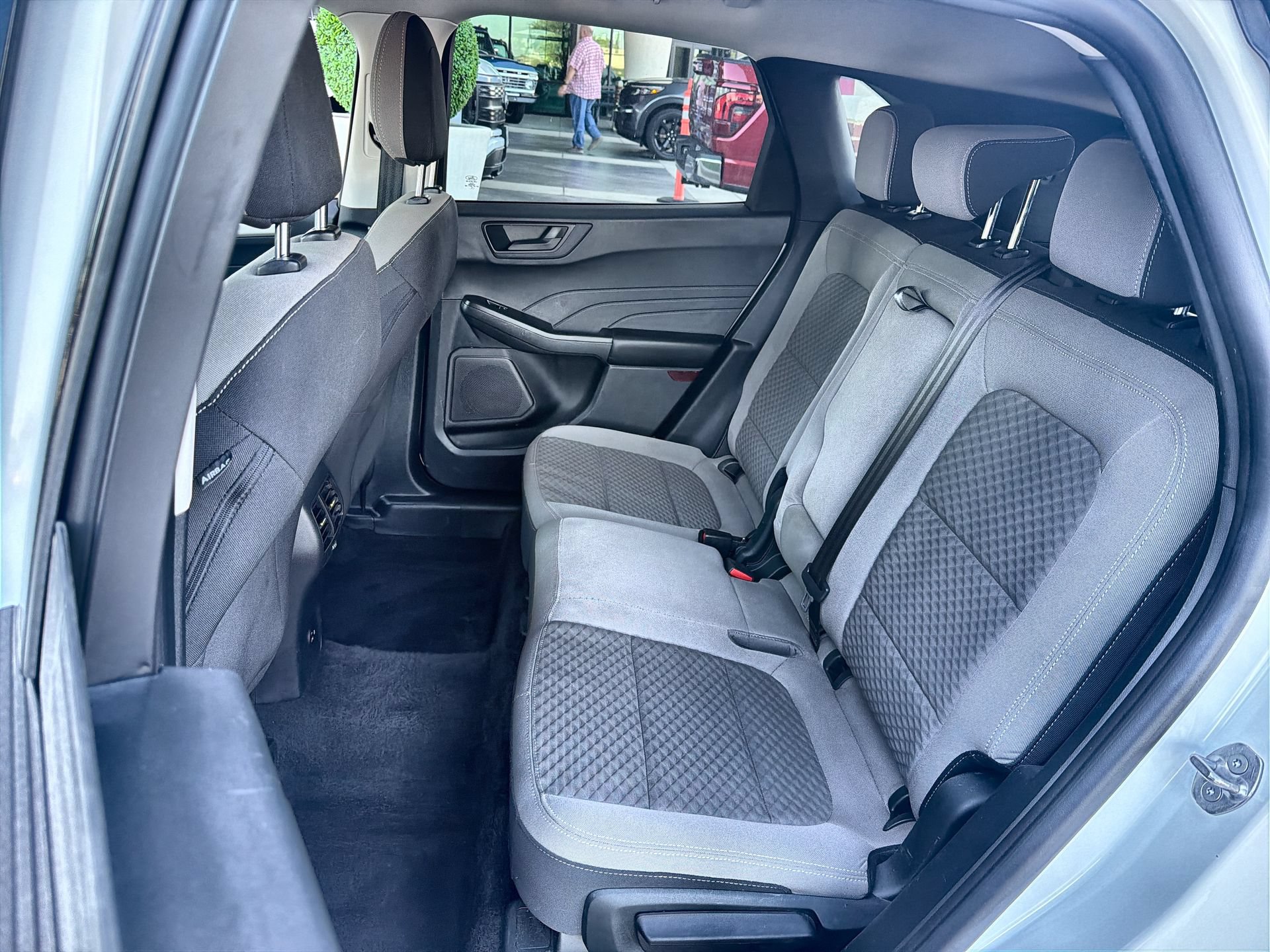 Certified 2022 Ford Escape SE w/ SE Sport Appearance Package FWD image 21