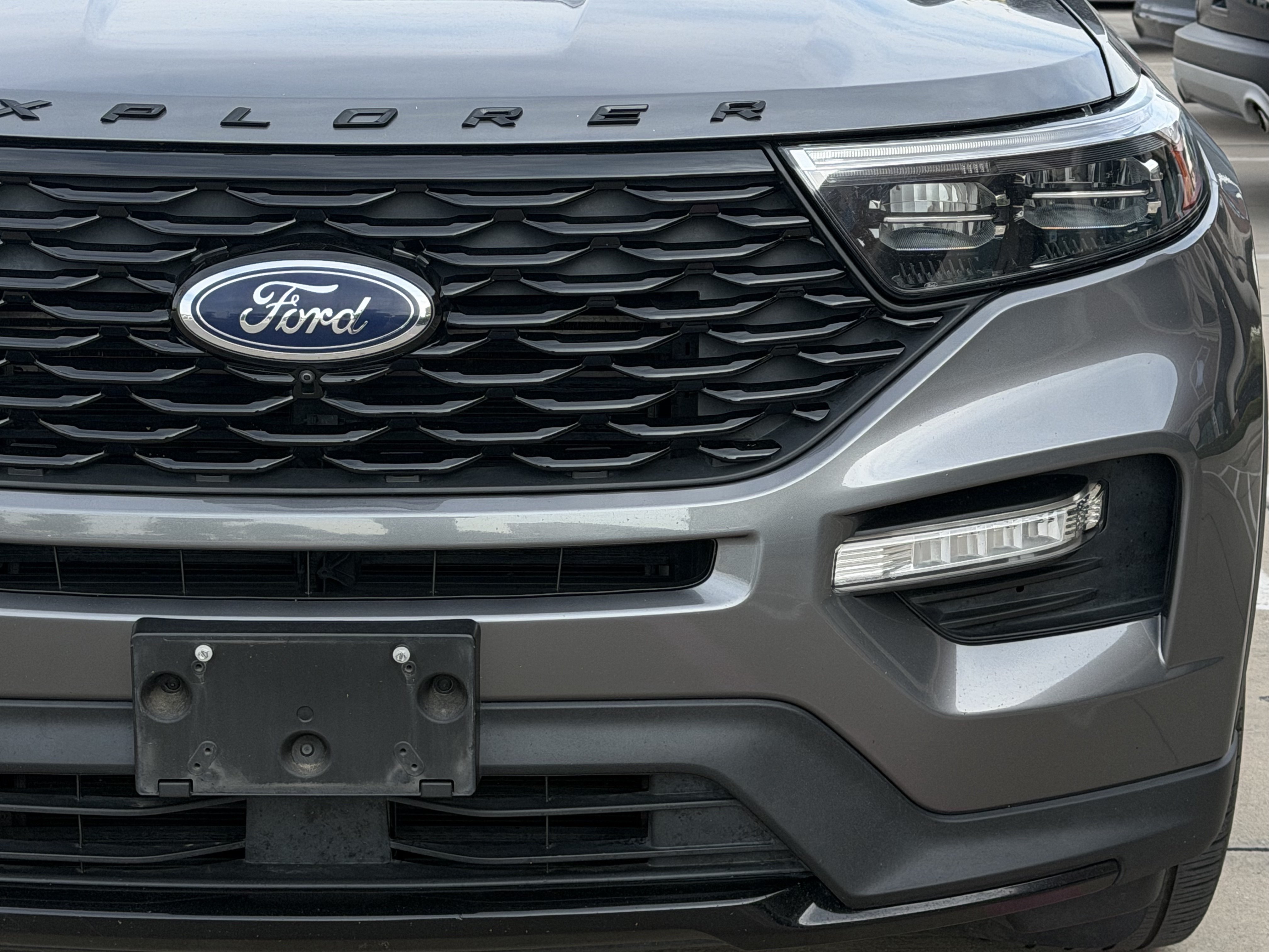Certified 2022 Ford Explorer ST-Line w/ Class IV Trailer Tow Package RWD image 9