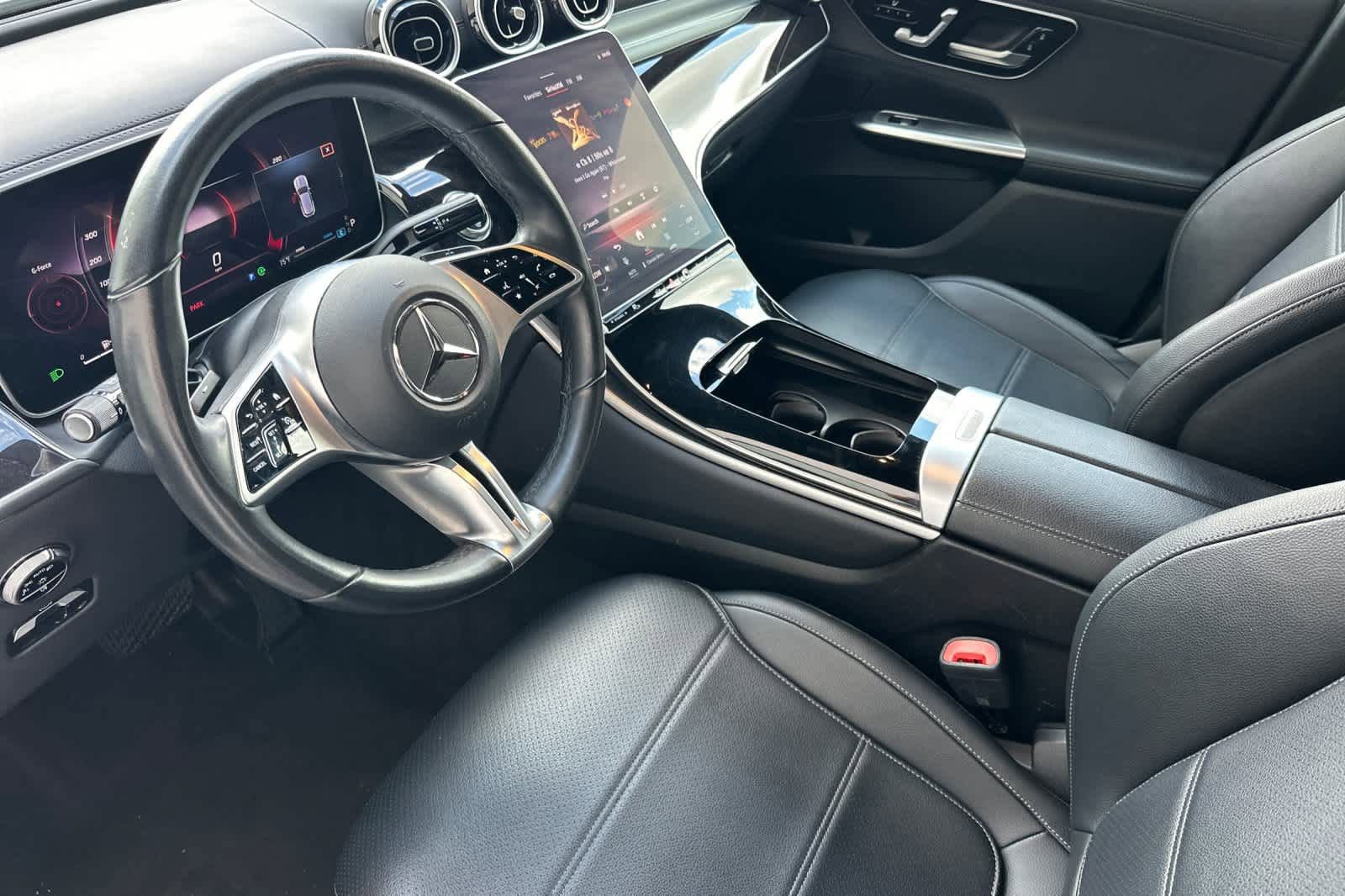 Used 2024 Mercedes-Benz GLC 300 w/ Winter Package image 11