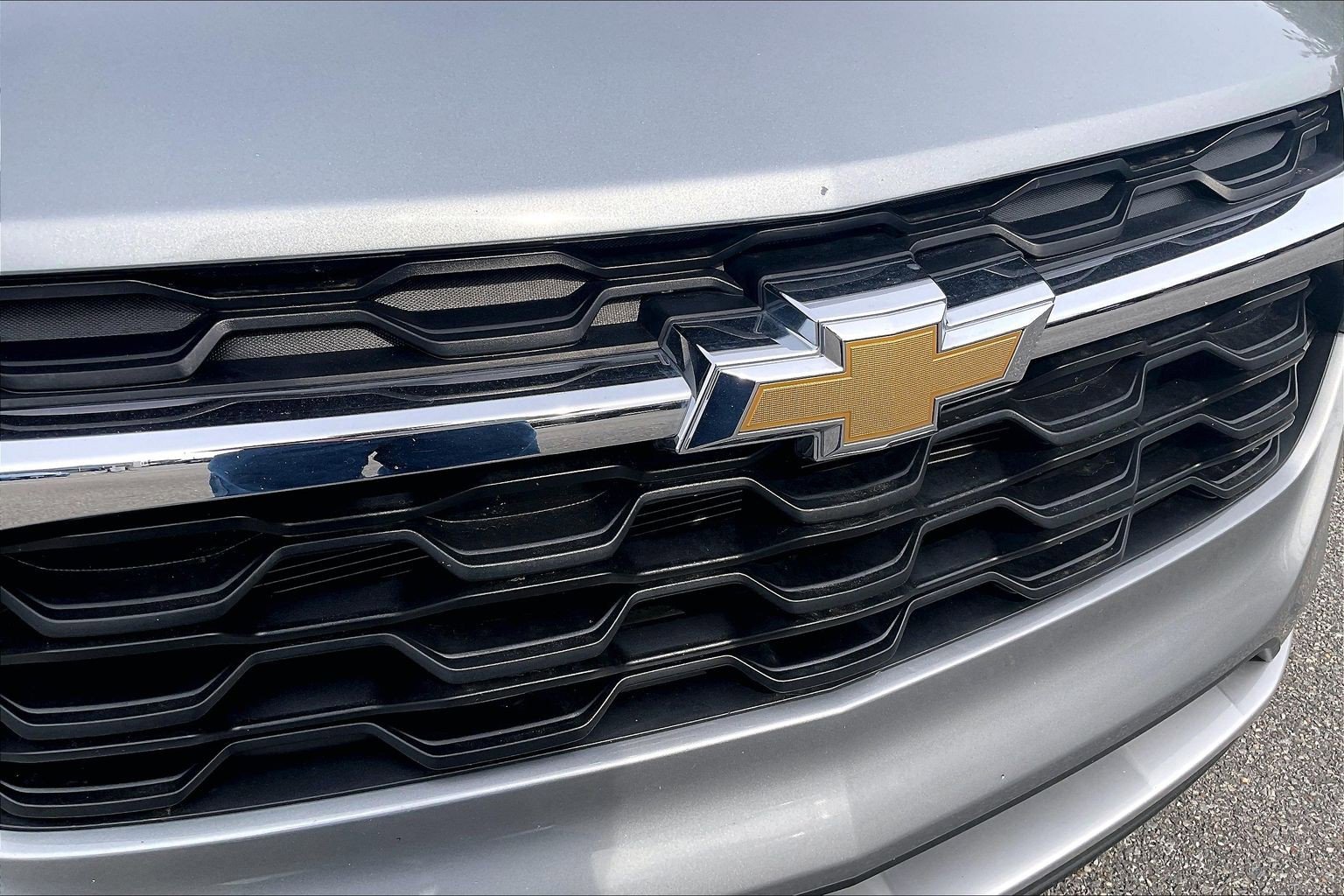 Used 2025 Chevrolet Trax LT FWD image 29