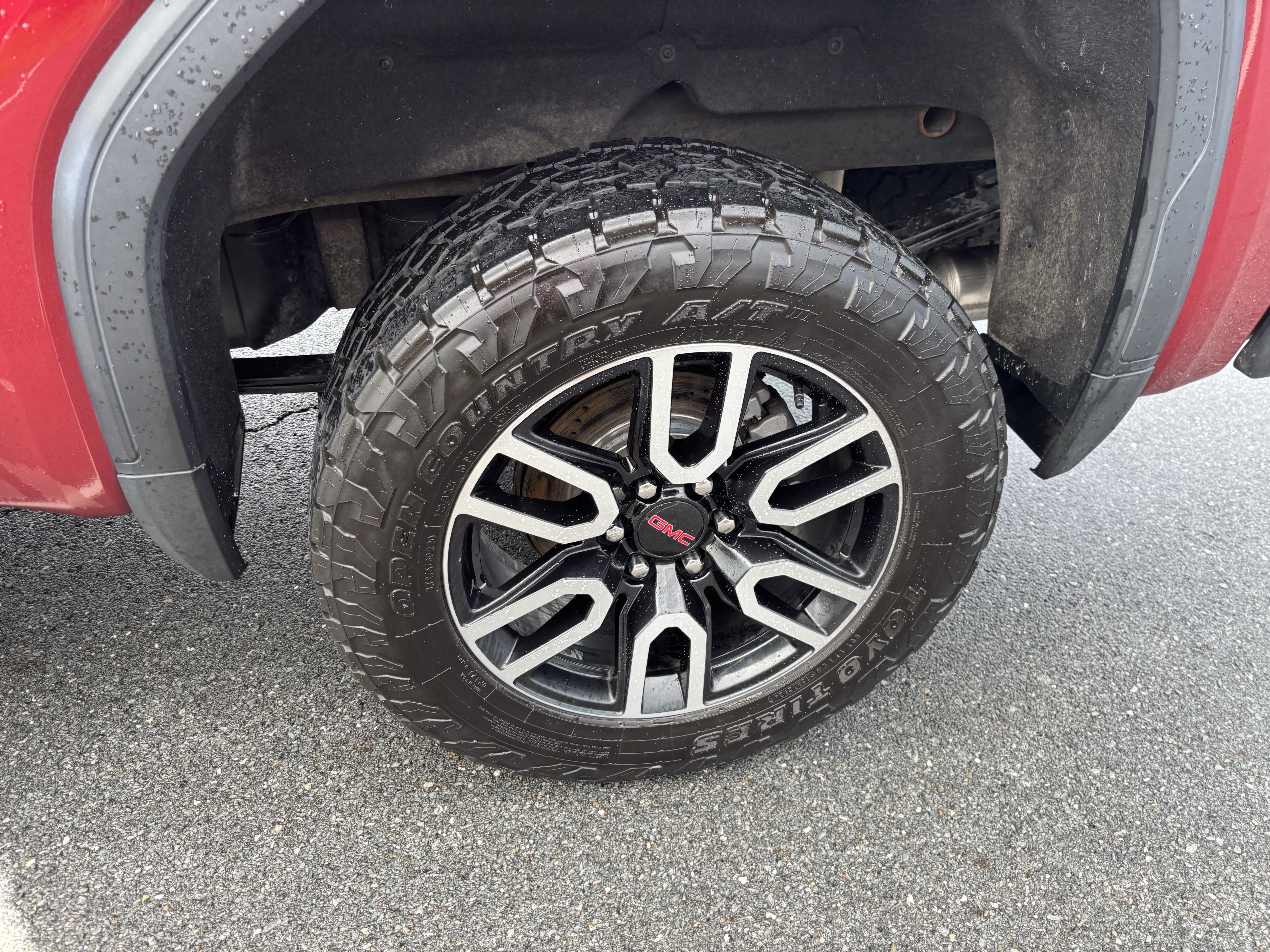 Used 2020 GMC Sierra 1500 AT4 w/ AT4 Premium Package AWD/4WD image 12