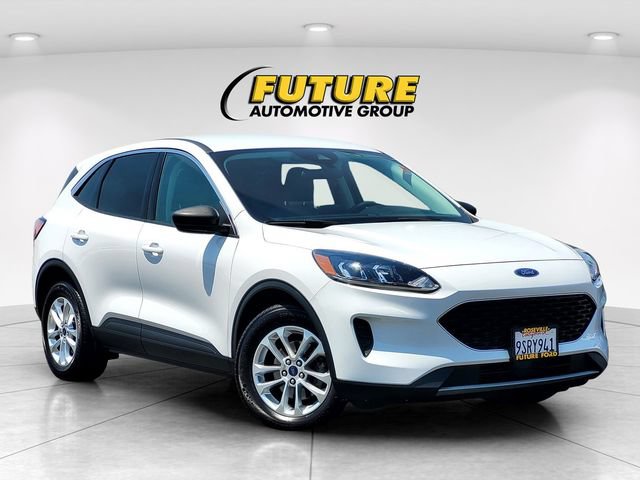 Certified 2022 Ford Escape SE FWD image 1