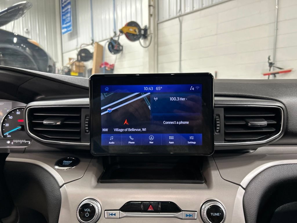 Certified 2023 Ford Explorer XLT w/ Equipment Group 202A AWD/4WD image 20