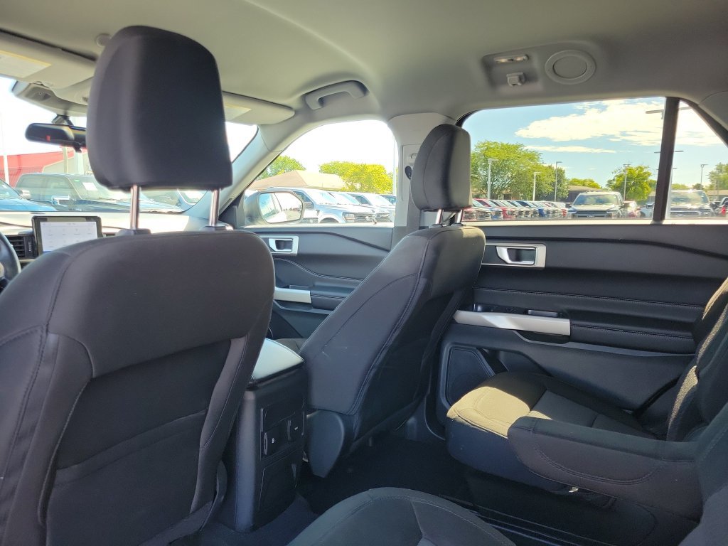 Certified 2023 Ford Explorer XLT AWD/4WD image 16