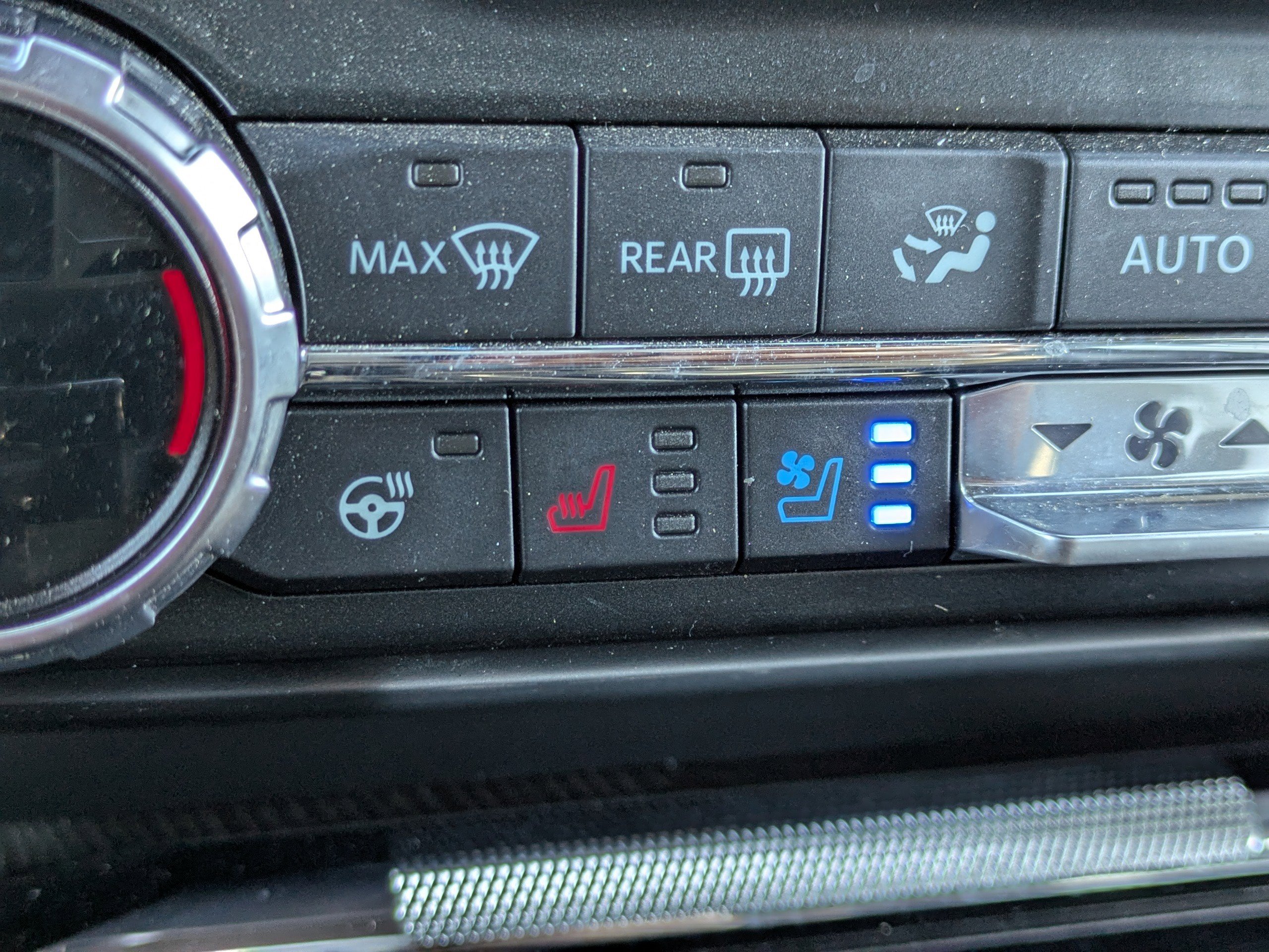 Certified 2022 Ford F150 Platinum w/ Equipment Group 701A High image 31